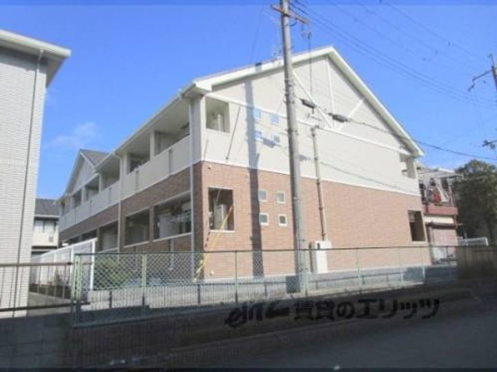 レイズ　ライト 2階建