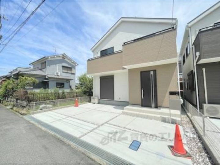 奈良県橿原市田中町 賃貸一戸建て