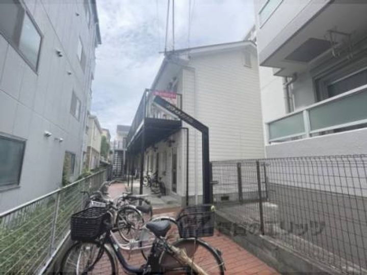 大阪府寝屋川市中木田町 賃貸アパート