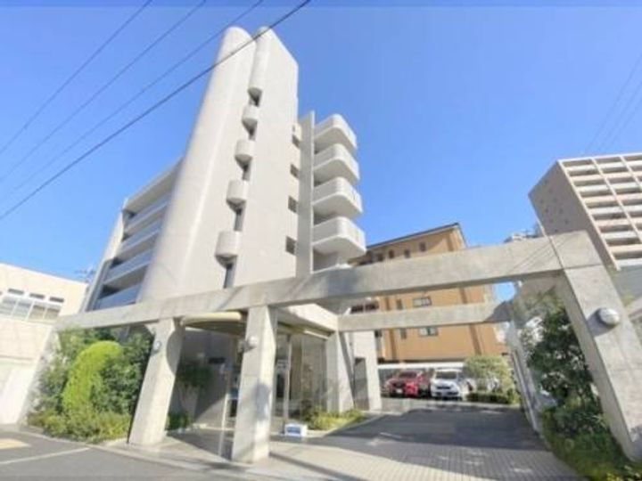 ラフィーネ香里園