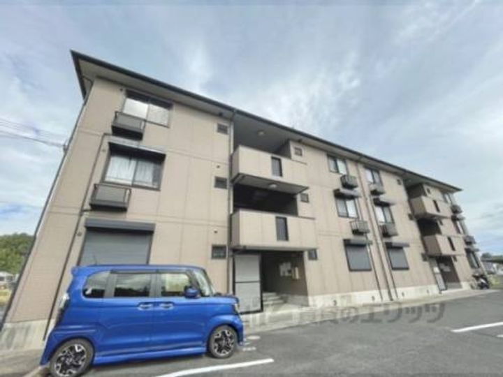 ロイヤルガーデン上牧Ａ棟Ｂ棟