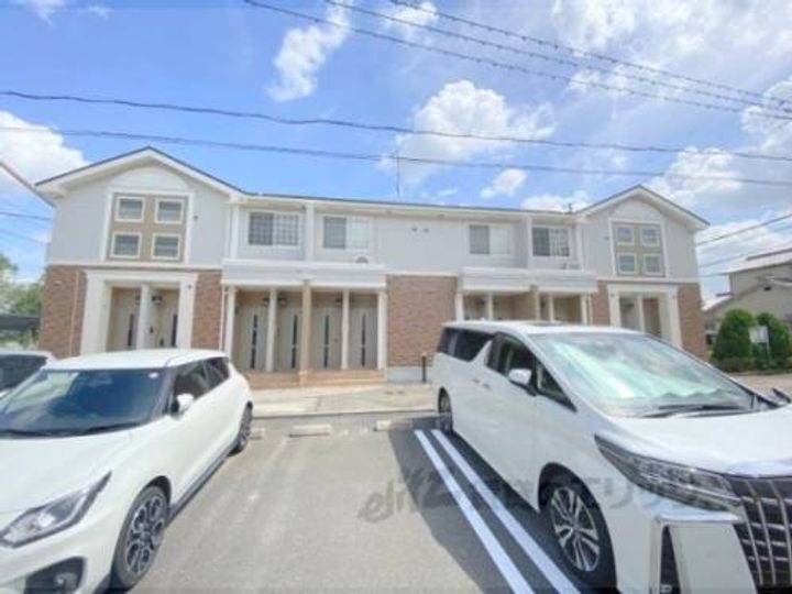 大阪府寝屋川市池田中町 賃貸アパート