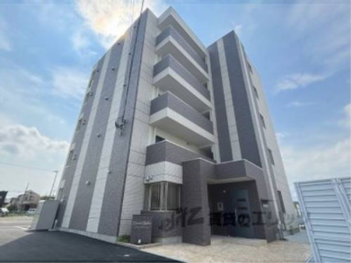 滋賀県大津市月輪２丁目 賃貸マンション