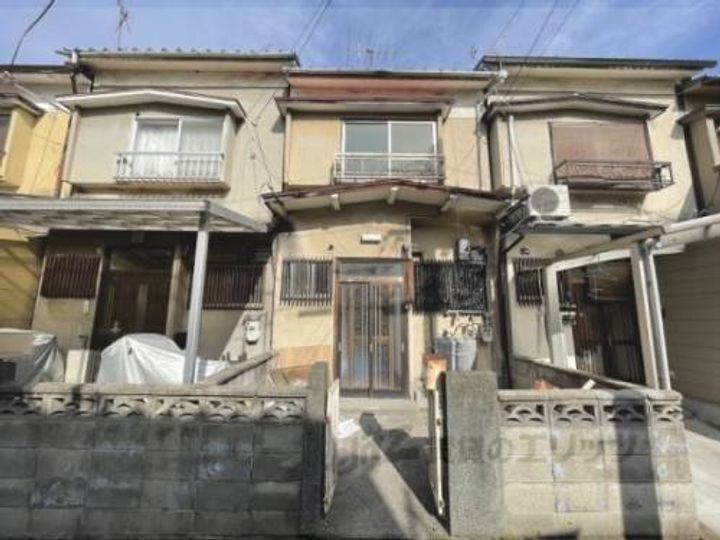 大宮町５７５－５貸家