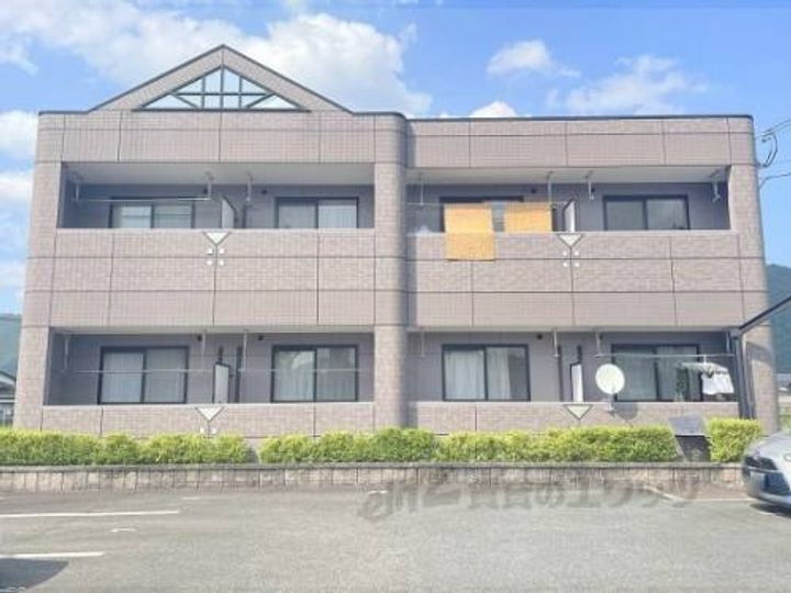 アジュール 2階建