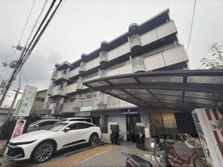 大阪府寝屋川市下神田町 賃貸マンション