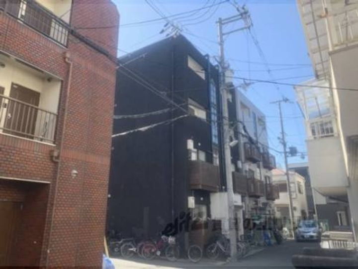 大阪府寝屋川市香里北之町 賃貸アパート