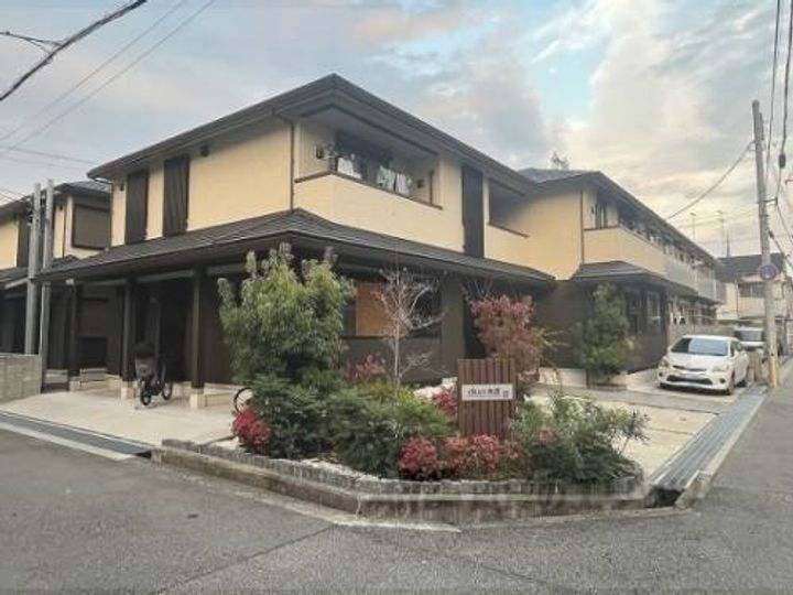 兵庫県尼崎市大庄中通２丁目 賃貸アパート