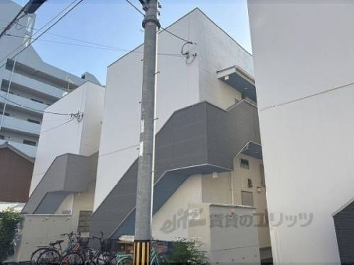 兵庫県尼崎市長洲東通３丁目 賃貸アパート