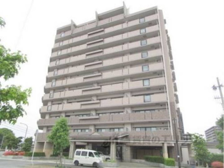 ファミール長浜豊公園前壱番館