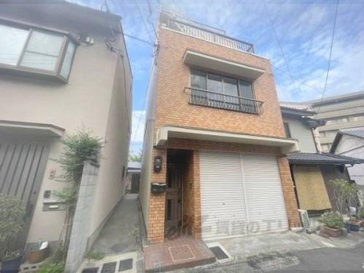 五葉ノ辻町リノベハウス