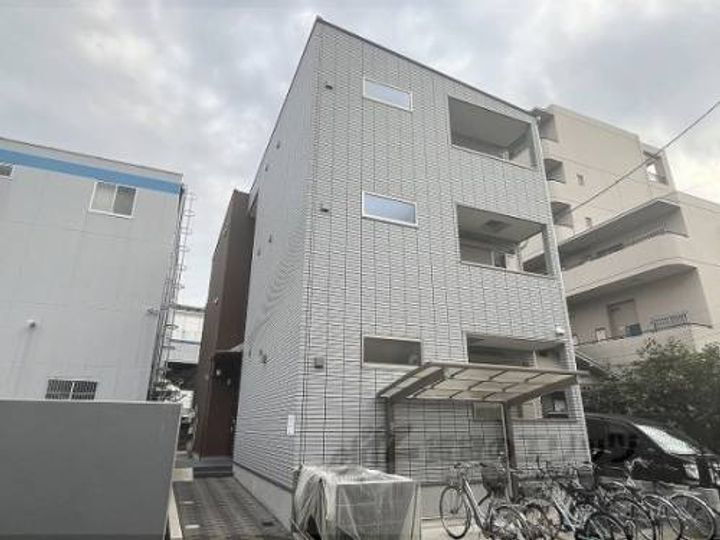 兵庫県尼崎市道意町４丁目 賃貸アパート