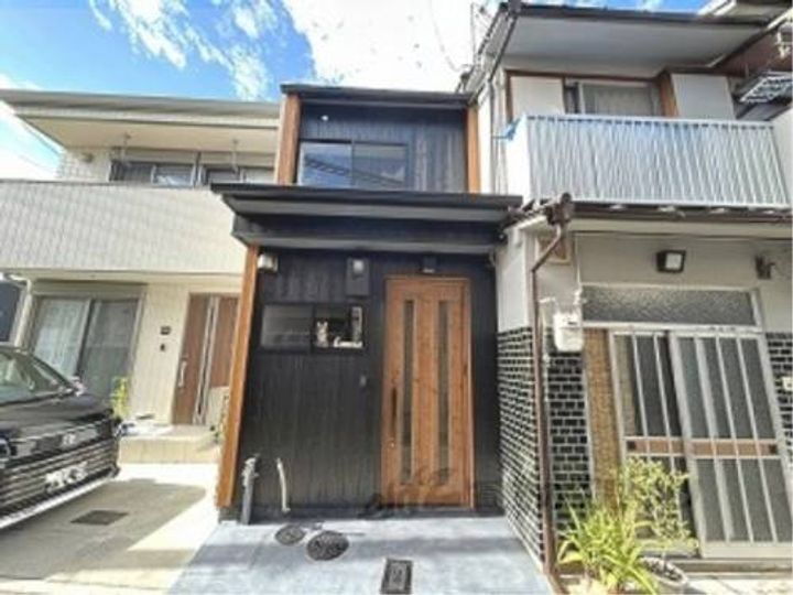 嵯峨野神ノ木町２５－３４貸家