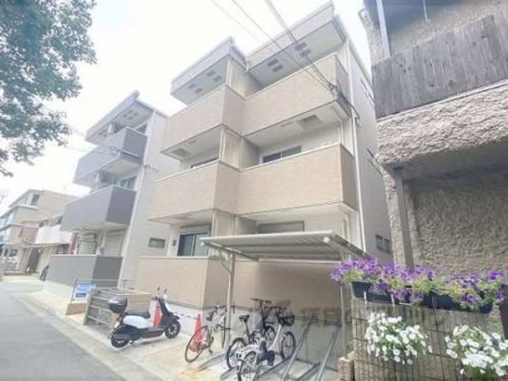 兵庫県尼崎市北城内 賃貸アパート