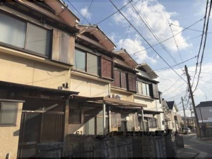 太秦青木元町２６－６貸家