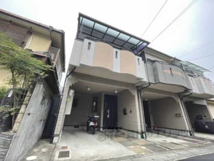 山田南山田町２３－２８貸家