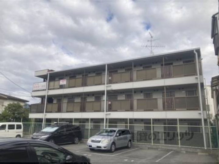 　ＦＲＯＭホキタ１番館