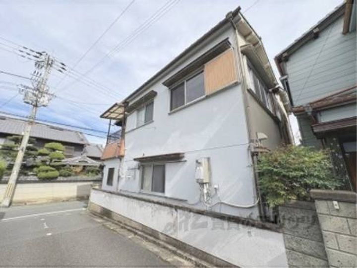 奈良県生駒郡斑鳩町法隆寺東２丁目 賃貸一戸建て