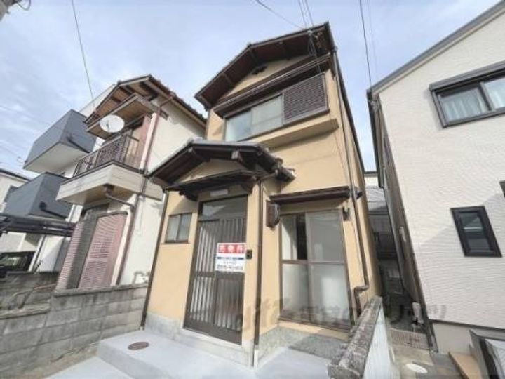 淀際目町４３３－１５貸家