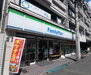 ブリエ御所西 ファミリーマート長者亀屋町店まで108m 京都府庁近くのファミリーマート。堀川通からも近くですよ。