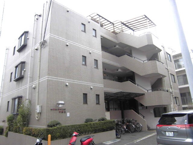 東京都大田区中馬込３丁目 地上4階地下1階建 築34年4ヶ月