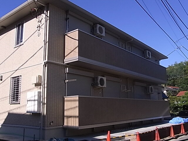 神奈川県横浜市磯子区栗木２丁目 2階建 築15年2ヶ月