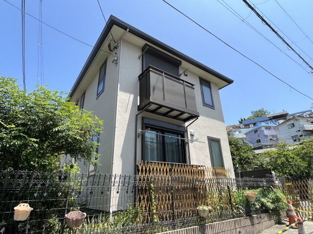 神奈川県横浜市南区中里３丁目 2階建 築12年7ヶ月