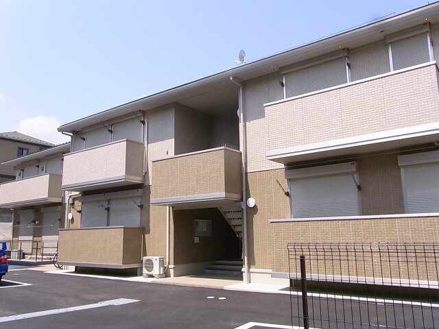 神奈川県横浜市磯子区洋光台３丁目 2階建 築13年5ヶ月