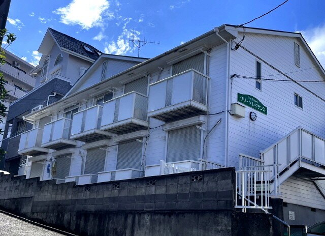 神奈川県横浜市磯子区中原４丁目 賃貸アパート