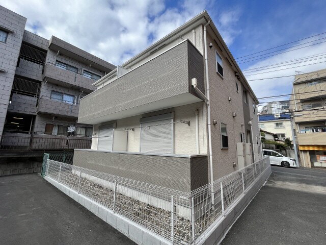 神奈川県横浜市港南区大久保２丁目 2階建 築14年7ヶ月