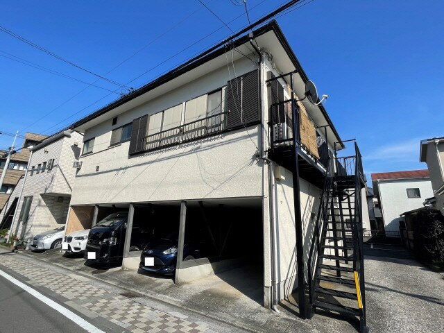 神奈川県横浜市南区井土ケ谷下町 賃貸アパート