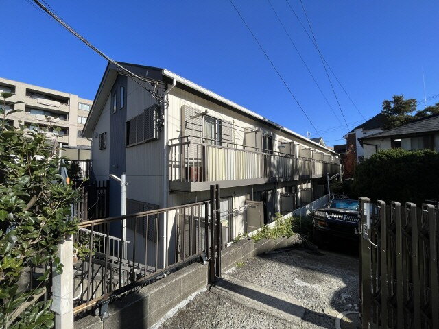 神奈川県横浜市港南区上大岡東１丁目 2階建 築18年5ヶ月