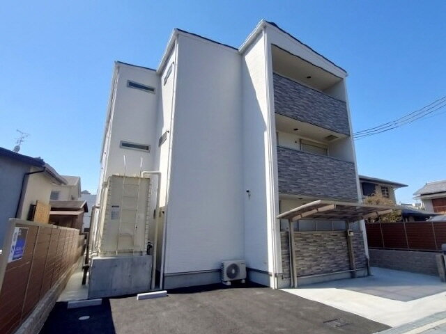 大阪府羽曳野市誉田１丁目 賃貸アパート