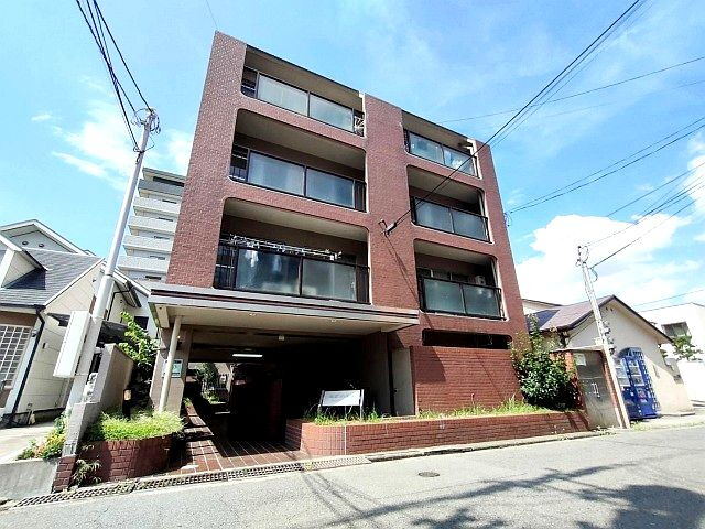 大阪府藤井寺市恵美坂１丁目 5階建 築43年2ヶ月