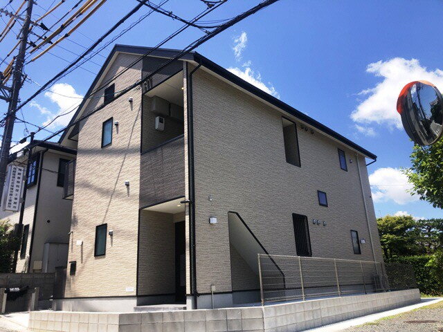 京都府京都市伏見区深草大亀谷西久宝寺町 賃貸アパート