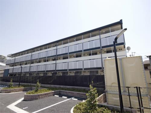 大阪府守口市八雲西町４丁目 3階建