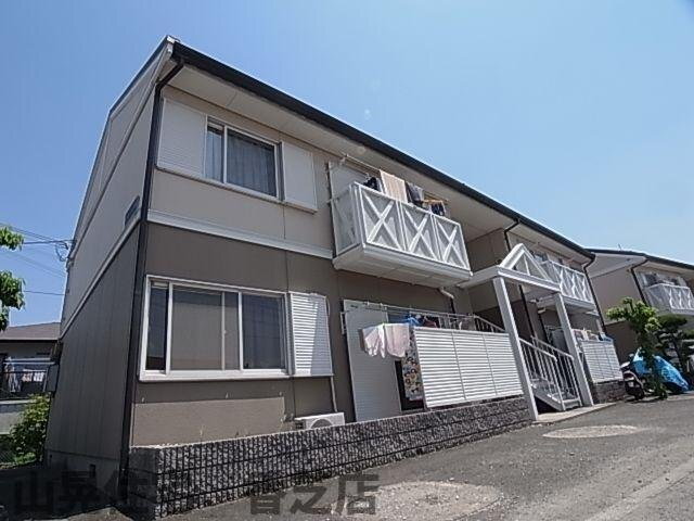 奈良県香芝市畑３丁目 2階建