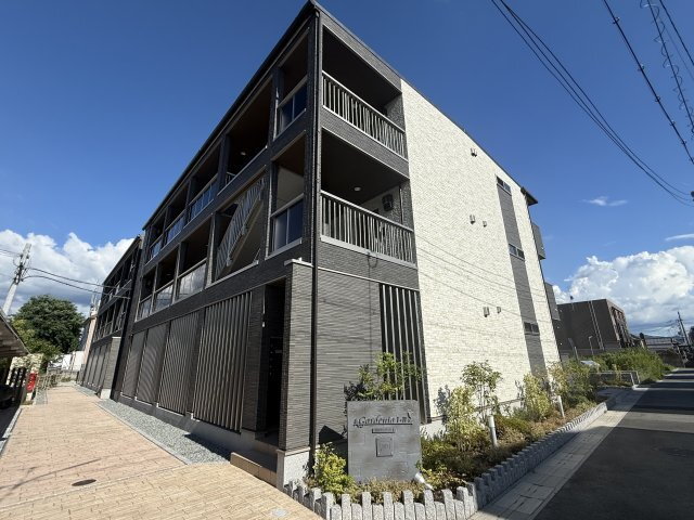 奈良県橿原市法花寺町 3階建 築1年2ヶ月