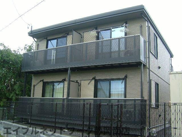 静岡県藤枝市青南町５丁目 2階建