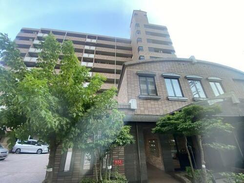 兵庫県宝塚市栄町３丁目