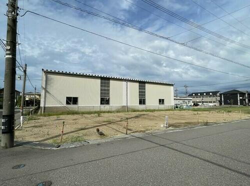 石川県野々市市稲荷２丁目