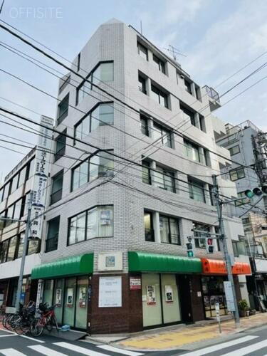 しみや