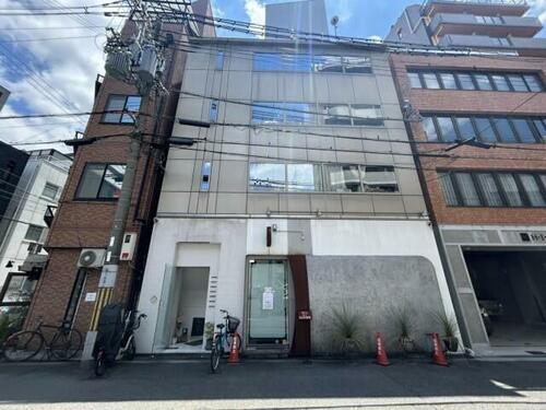 大阪府大阪市西区靱本町１丁目