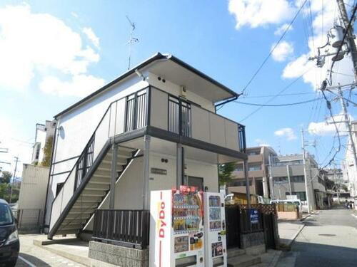 兵庫県宝塚市逆瀬川２丁目