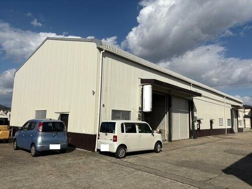 東神吉町西井ノ口倉庫Ｂ