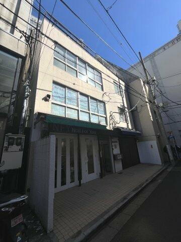 東京都新宿区西新宿７丁目