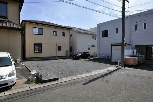 西浅田駐車場