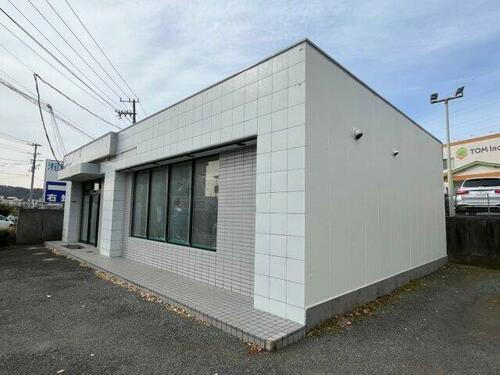 秦野市富士見町　貸店舗・貸事務所