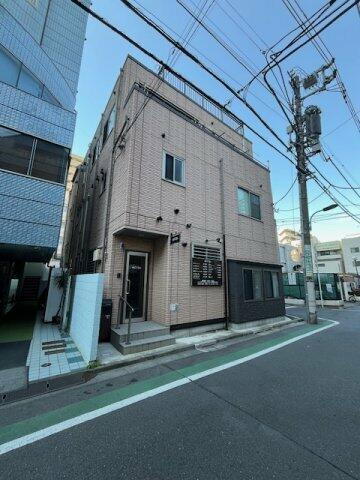 東京都新宿区四谷４丁目