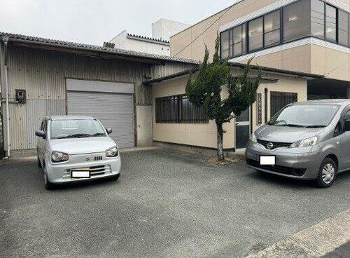諸岡３丁目倉庫付事務所